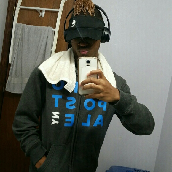 Meet your Posher, Thomas - Picture 1 of 1